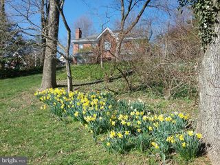2 FARRON DR, Chadds Ford, PA 19317