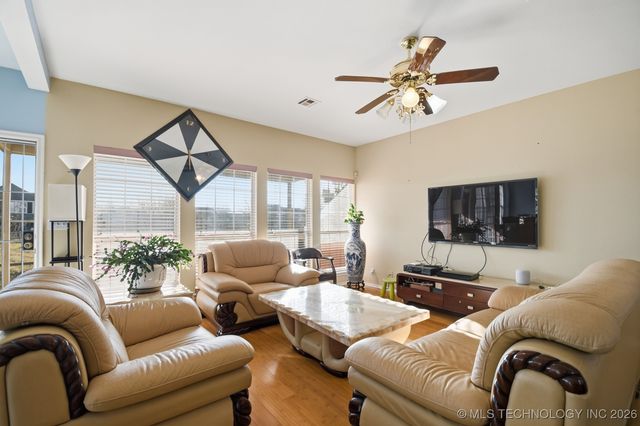 10020 E 95th Street N, Owasso, OK 74055