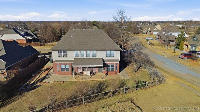 10020 E 95th Street N, Owasso, OK 74055
