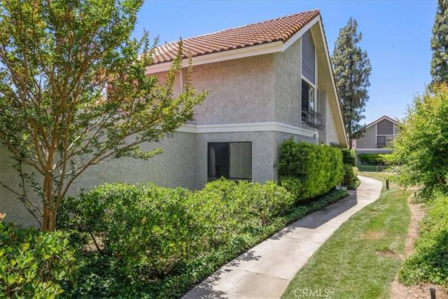 6613 Poppyview Drive, Oak Park, CA 91377