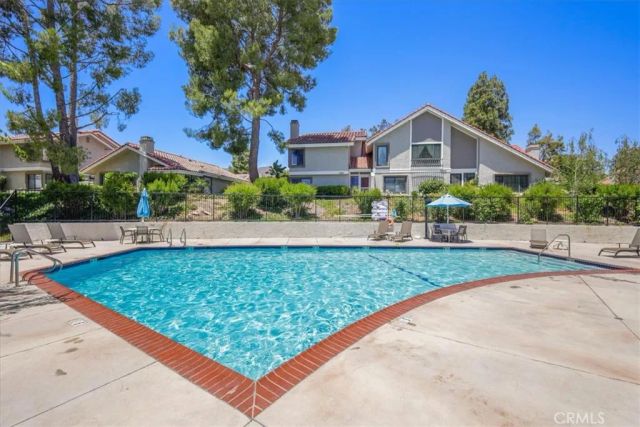 6613 Poppyview Drive, Oak Park, CA 91377