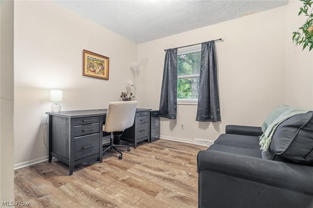 7910 Burkey Road NW, North Canton, OH 44720