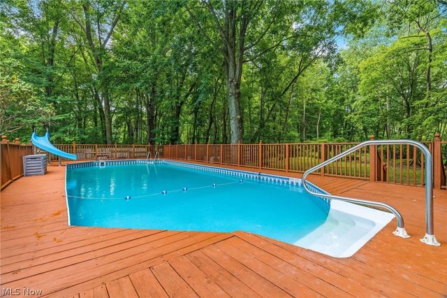 7910 Burkey Road NW, North Canton, OH 44720