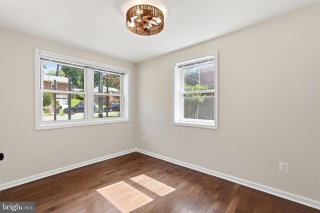 1921 RUATAN ST, Hyattsville, MD 20783