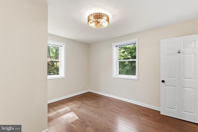 1921 RUATAN ST, Hyattsville, MD 20783