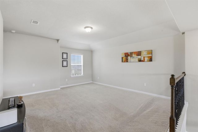 483 Algaroba LOOP, Buda, TX 78610