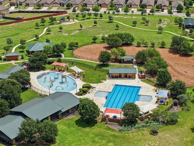 483 Algaroba LOOP, Buda, TX 78610