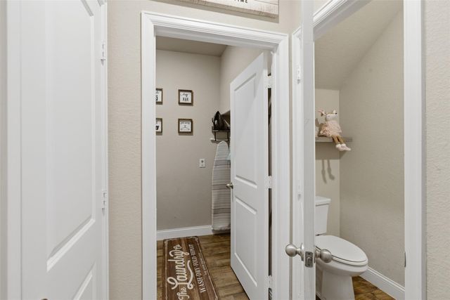483 Algaroba LOOP, Buda, TX 78610