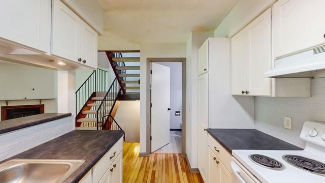 7401 Landau Drive 7401, Bloomington, MN 55438