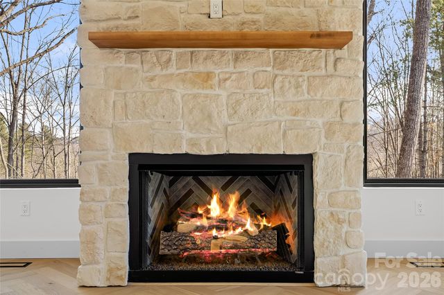 643 Settlers Trail, Mars Hill, NC 28754