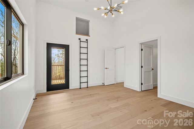 643 Settlers Trail, Mars Hill, NC 28754