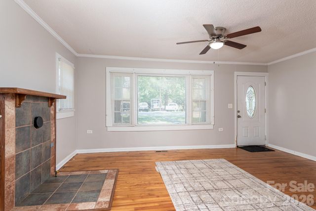 109 Hillcrest Drive, Bessemer City, NC 28016