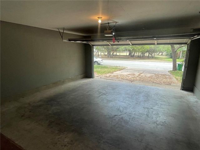 613 Stallion DR, Cedar Park, TX 78613