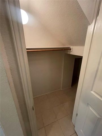 613 Stallion DR, Cedar Park, TX 78613