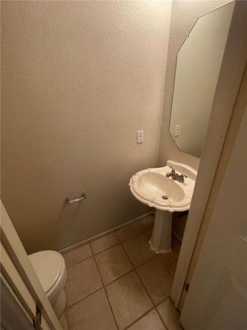 613 Stallion DR, Cedar Park, TX 78613