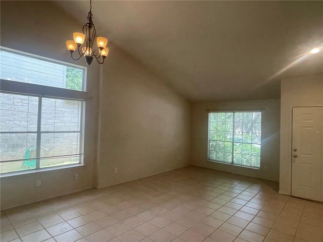 613 Stallion DR, Cedar Park, TX 78613
