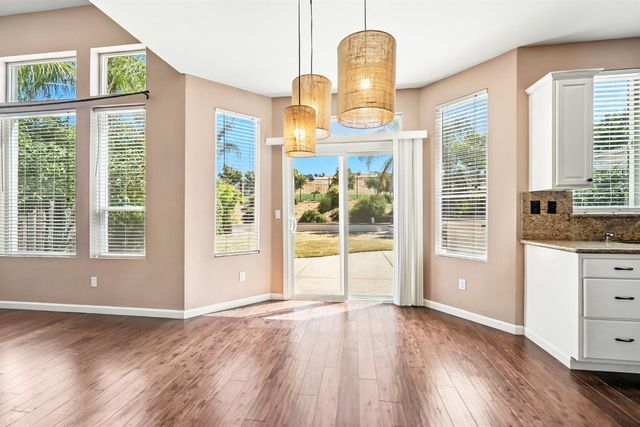 1120 Clydebank Ln, Folsom, CA 95630