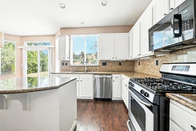 1120 Clydebank Ln, Folsom, CA 95630