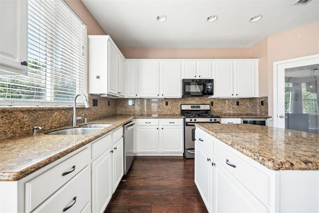 1120 Clydebank Ln, Folsom, CA 95630