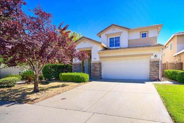 1120 Clydebank Ln, Folsom, CA 95630