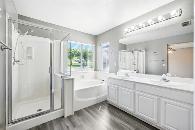 1120 Clydebank Ln, Folsom, CA 95630