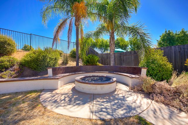 1120 Clydebank Ln, Folsom, CA 95630