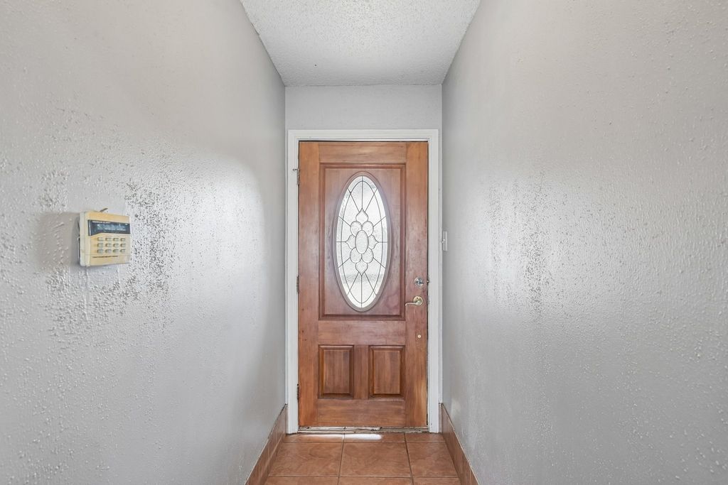609 Ruth Drive, Kennedale, TX 76060 — photo 4