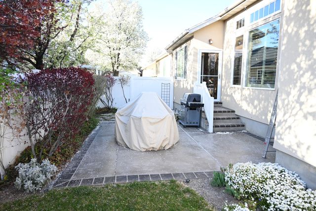 11948 S COTTAGE VIEW LN, Draper, UT 84020