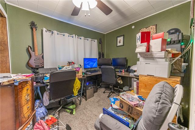 751 6th St, Pitcairn, PA 15140