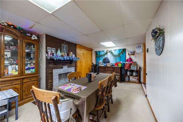 751 6th St, Pitcairn, PA 15140