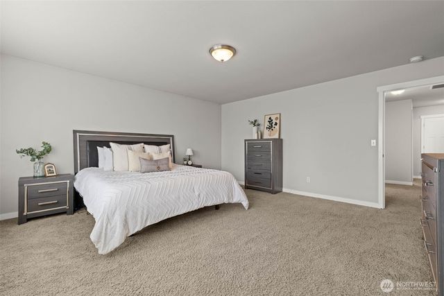 9385 Prairie Wind Street SE, Yelm, WA 98597