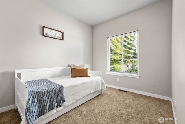9385 Prairie Wind Street SE, Yelm, WA 98597