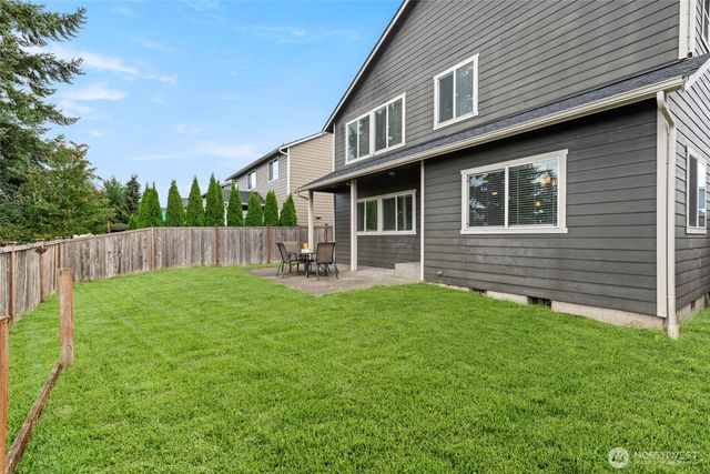 9385 Prairie Wind Street SE, Yelm, WA 98597