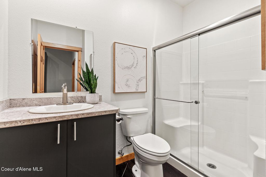 672 Hopkins Road, Sandpoint, ID 83864 photo 25