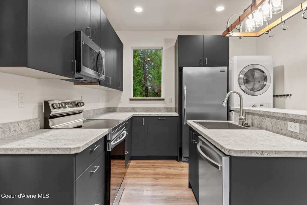 672 Hopkins Road, Sandpoint, ID 83864 photo 50