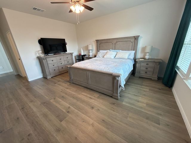 3815 Cribbing Trail, Aubrey, TX 76227