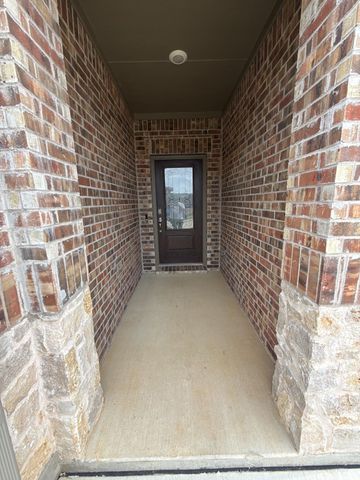 3815 Cribbing Trail, Aubrey, TX 76227