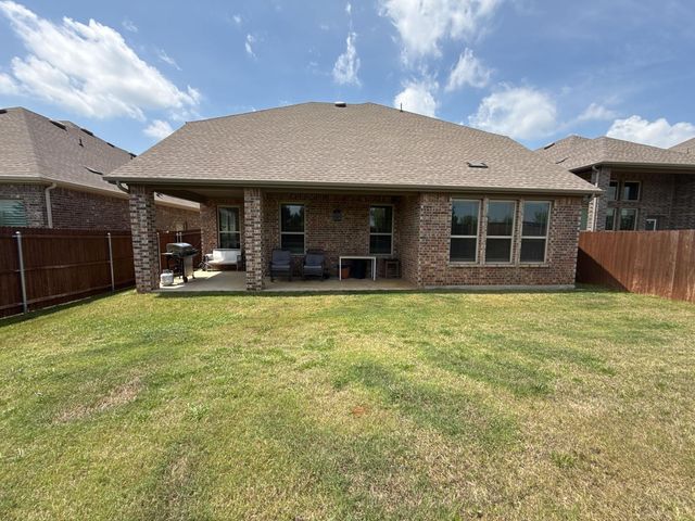 3815 Cribbing Trail, Aubrey, TX 76227