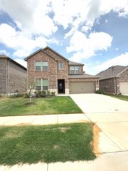 3815 Cribbing Trail, Aubrey, TX 76227