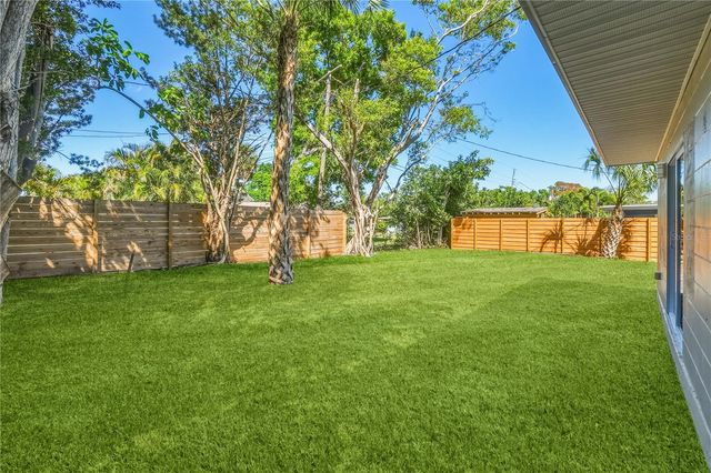 11525 81ST PLACE, Seminole, FL 33772