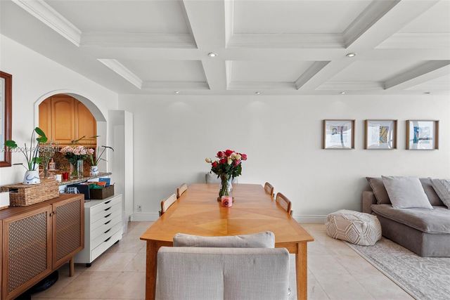 1915 Brickell Ave C1612, Miami, FL 33129