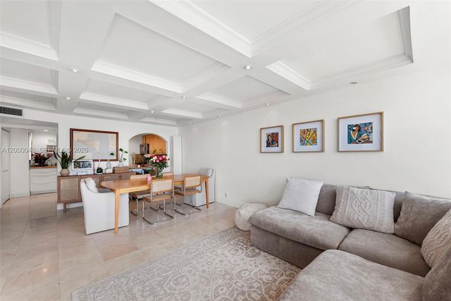 1915 Brickell Ave C1612, Miami, FL 33129