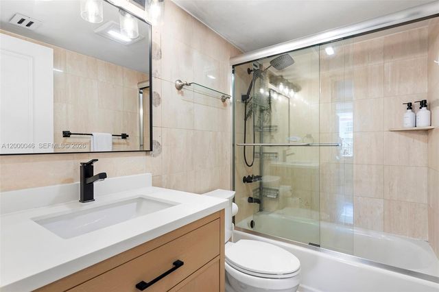 1915 Brickell Ave C1612, Miami, FL 33129