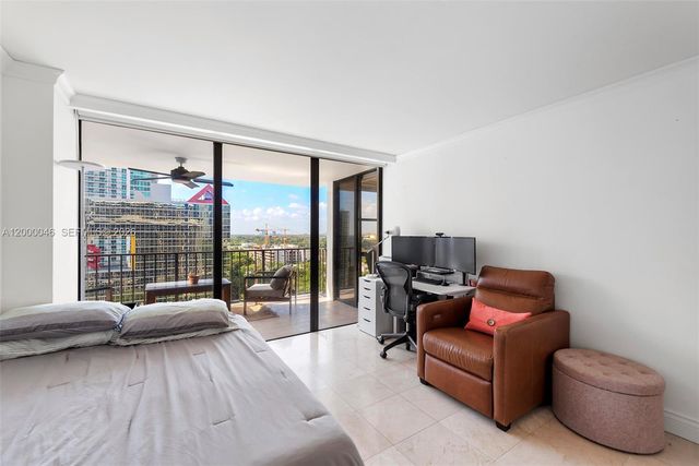 1915 Brickell Ave C1612, Miami, FL 33129