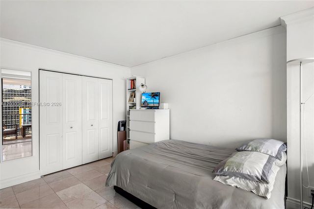 1915 Brickell Ave C1612, Miami, FL 33129