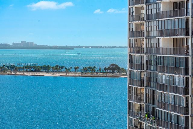 1915 Brickell Ave C1612, Miami, FL 33129