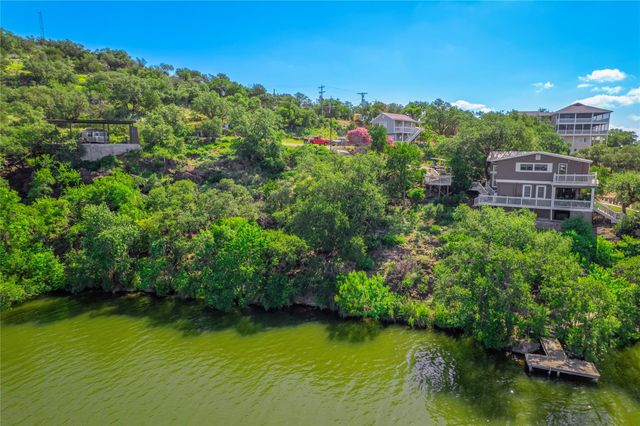 150 Lower Skyline DR, Sunrise Beach, TX 78643