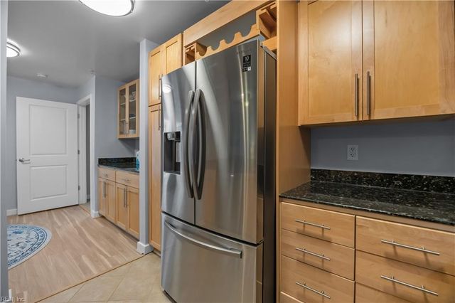 3700 Sandpiper Rd Apt 102A, Virginia Beach, VA 23456
