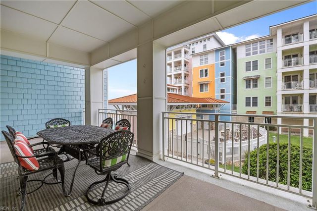 3700 Sandpiper Rd Apt 102A, Virginia Beach, VA 23456