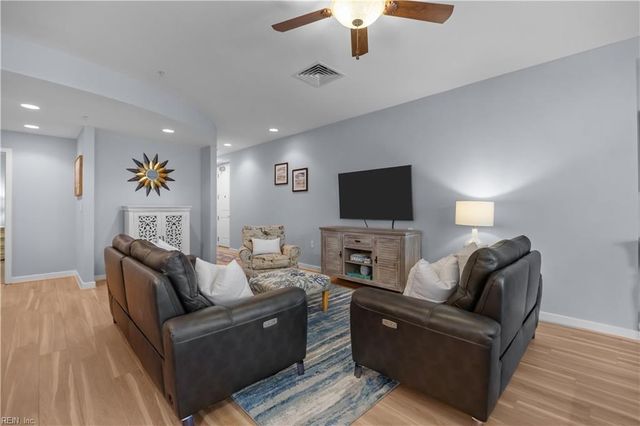 3700 Sandpiper Rd Apt 102A, Virginia Beach, VA 23456